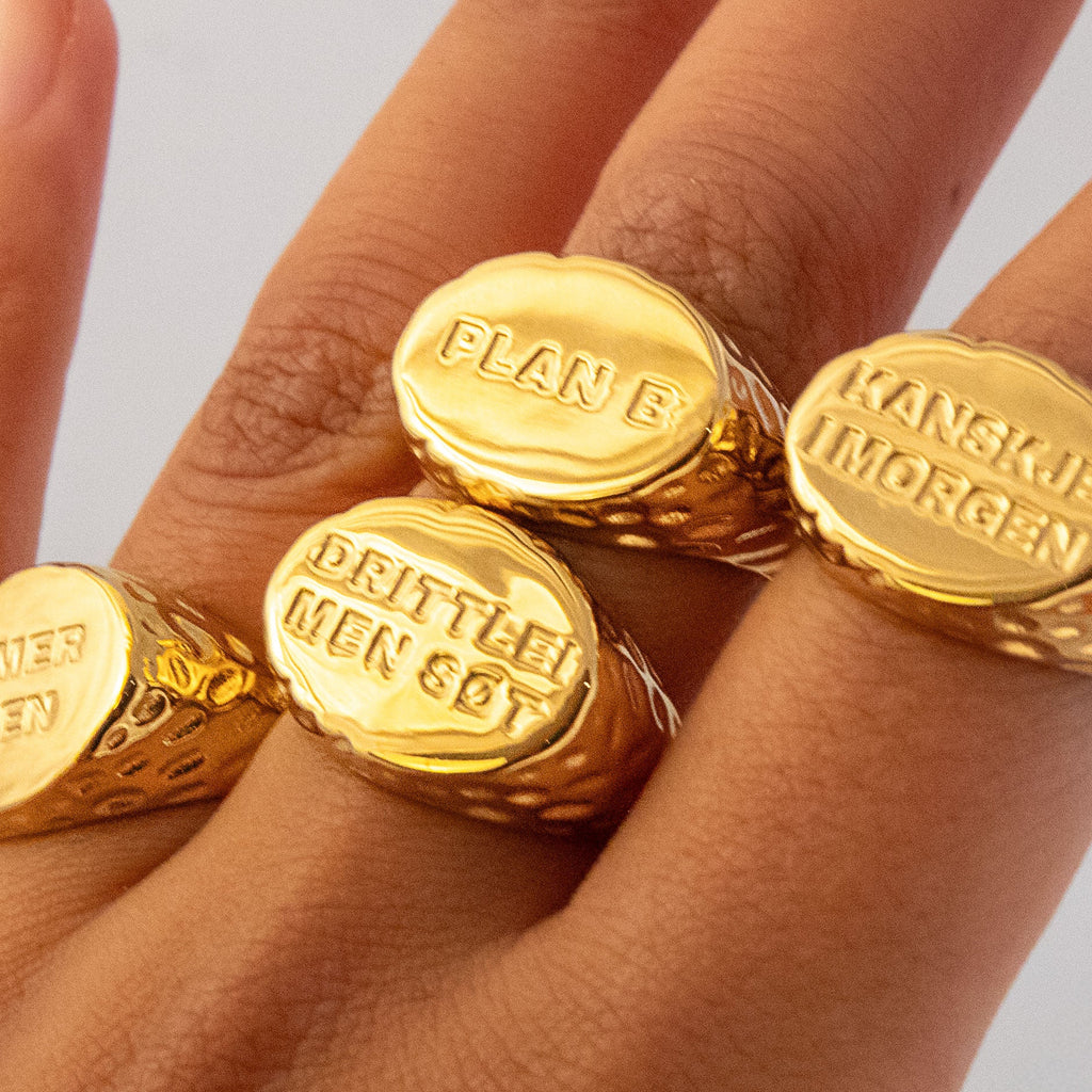 DRITTLEI MEN SØT RING